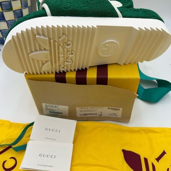 Men’s Gucci, X Adidas monogram Pool slides size 8, made in Italy - Picture 6 of 11